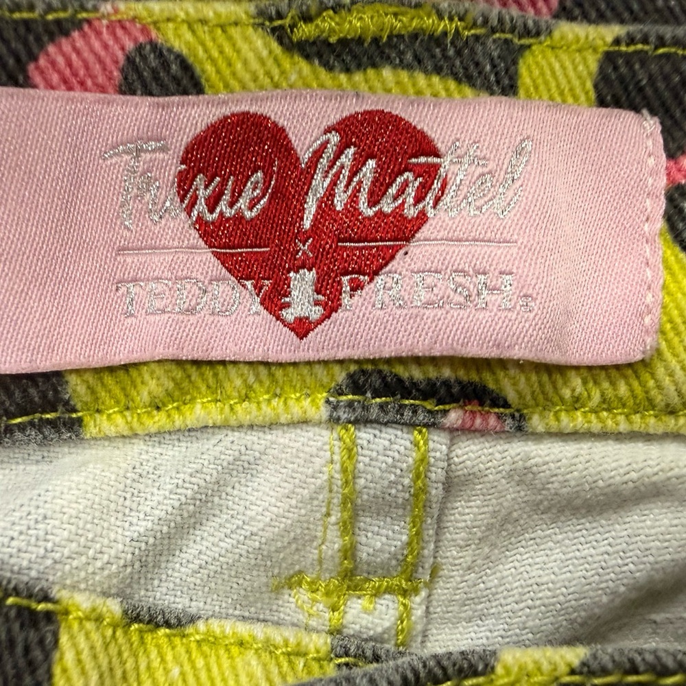 Teddy Fresh x Trixie Mattel Yellow-Green Leopard Print 100% Cotton Denim Pant - Picture 4 of 7